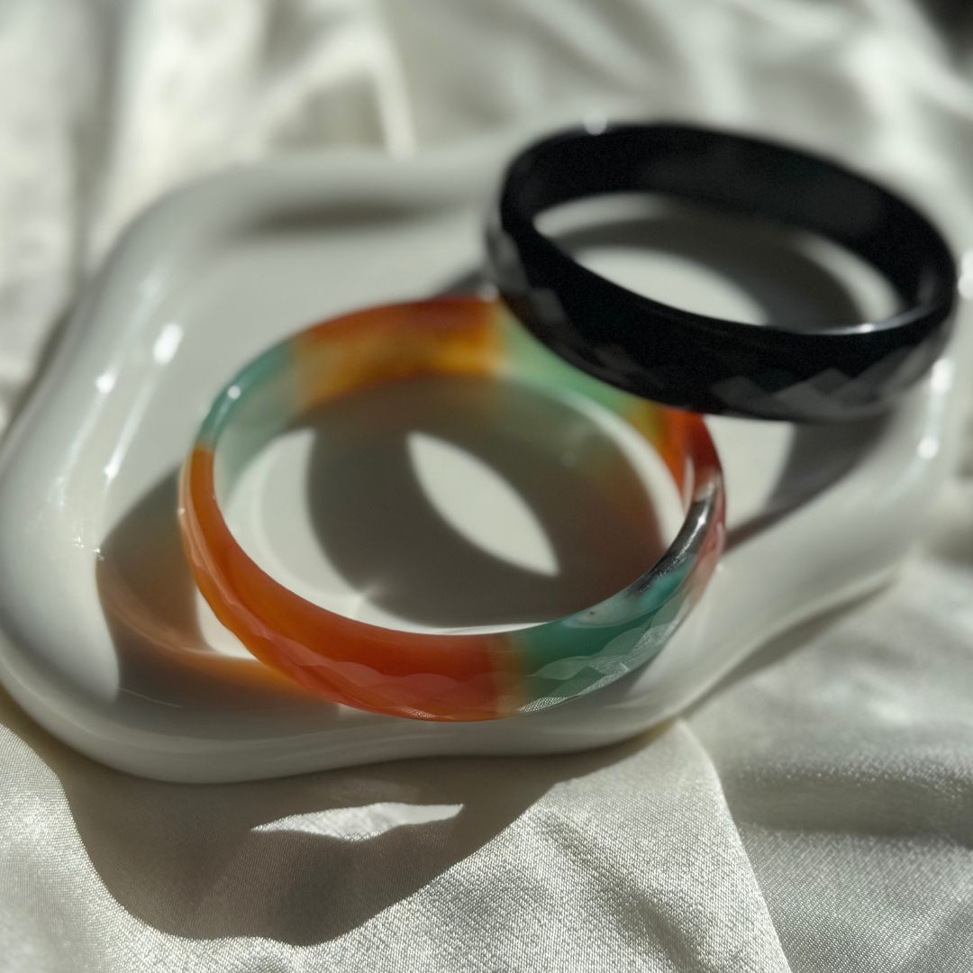 Red & Blue Agate Stone Bangle